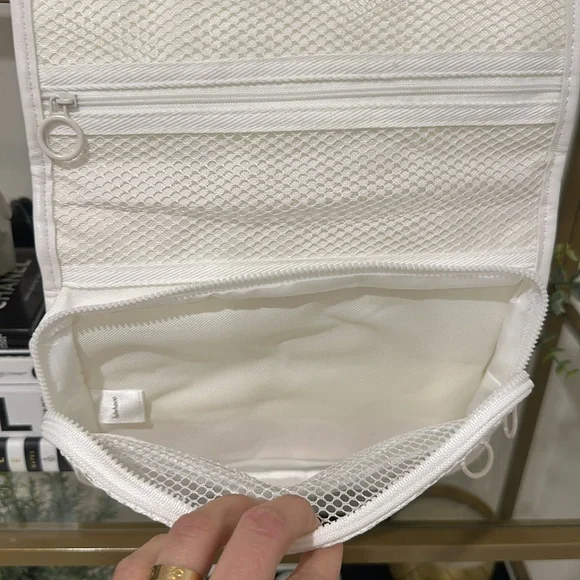 Sulwhasoo Travel Bag